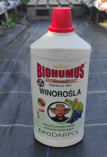 Nawóz Biohumus extra winorośla 1l Ekodarpol zdjęcie 1