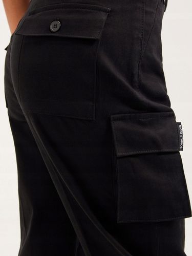Spodnie Nicki Studios Cargo S na Arena.pl