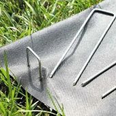 SZPILKI KOTWY KOŁKI METALOWE DO AGROTKANINY AGROWŁÓKNINY 3x15cm 100szt