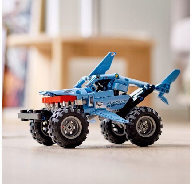 Klocki Lego Technic Technik auto Monster Jam Megalodon 7+ zdjęcie 4