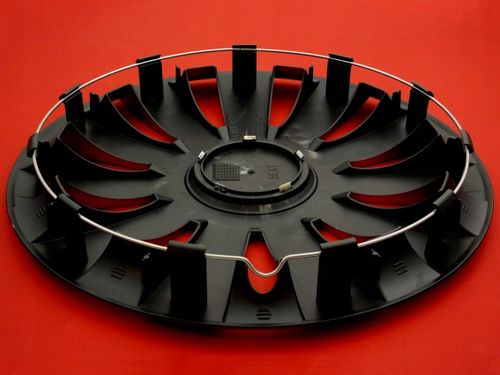 KOŁPAKI 15'' AUDI B3 B4 A1 A2 A3 A4 A5 CZARNE BTC na Arena.pl