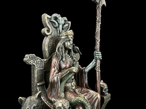 BOGINI HEL SIEDZĄCA NA TRONIE VERONESE  WU77869A4 na Arena.pl