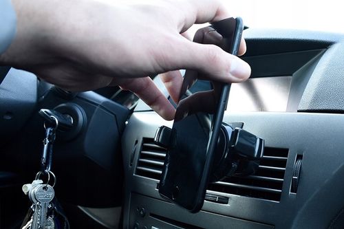 UCHWYT DO KRATKI NAWIEWU DO SLOTU CD NA TELEFON SMARTFON DO AUTA WEBSKI na Arena.pl