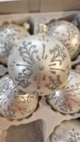 Zestaw Bombek Choinkowych z Brokatowymi Śnieżkami - Białe  - 6 sztuk