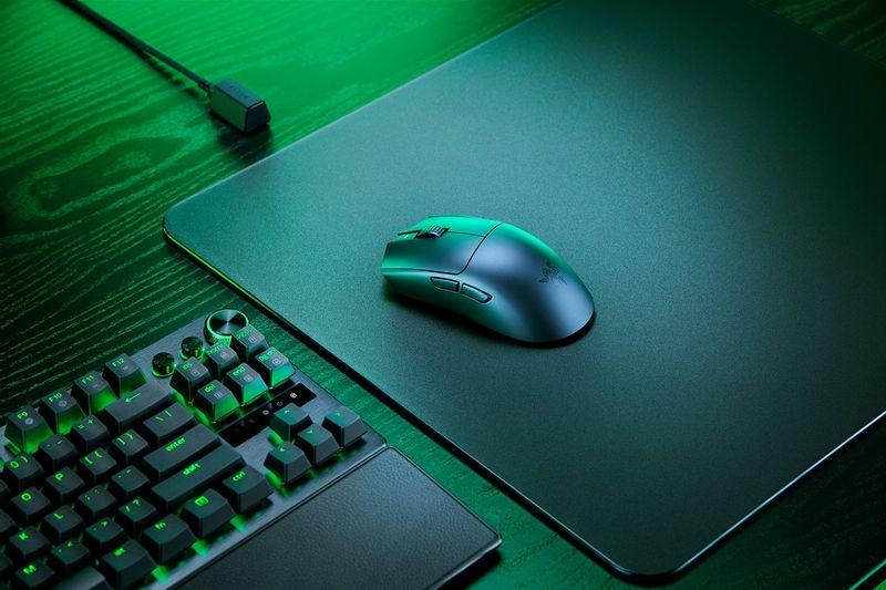 Razer | Gaming Mouse | Viper V3 Pro | Wireless/Wired | Black zdjęcie 3