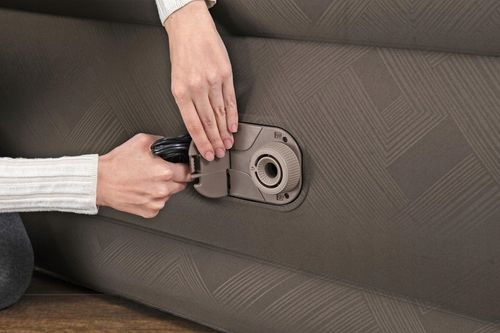 Dmuchany materac Fortech z wbudowaną pompką el. ŁOŻKO BESTWAY 203x152x51cm na Arena.pl