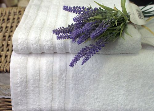 Ręcznik hotelowy zestaw 5 sztuk 70 x 140 bawełna na Arena.pl