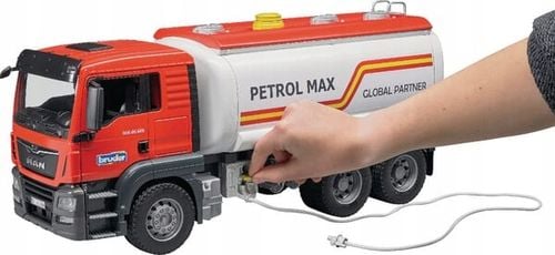 MAN cysterna Petrol Max na Arena.pl