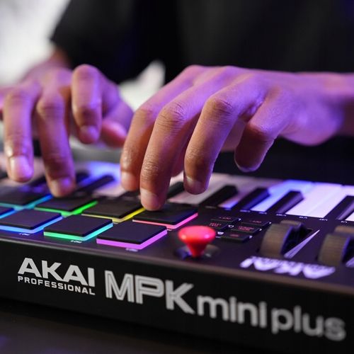 AKAI MPK MINI PLUS klawiatura sterująca MIDI na Arena.pl