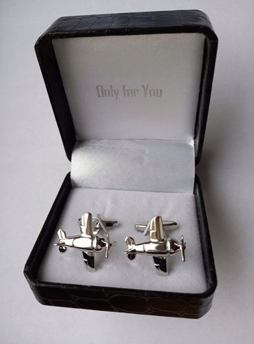 Srebrne spinki do mankietów Samolot na Arena.pl