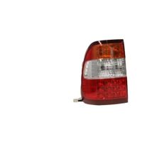 LAMPA TYLNA LEWA TOYOTA LAND CRUISER J100 2000 2001 2002 2003 2004 2005