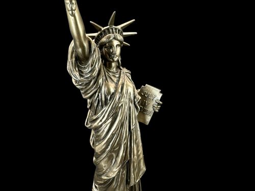 ORYGINALNA RZEŹBA STATUA WOLNOŚCI - VERONESE (WU75727A1) na Arena.pl