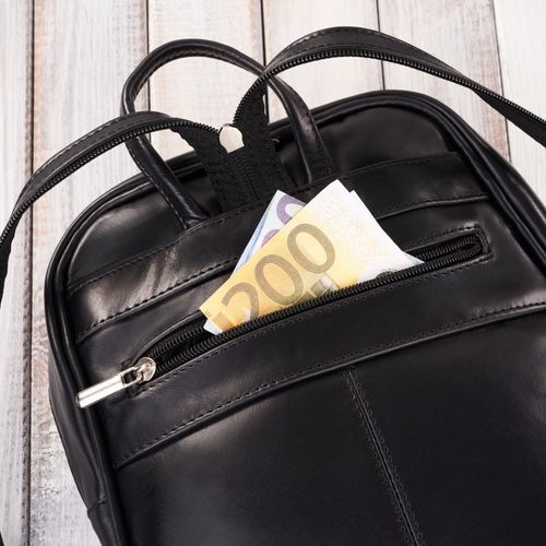 plecaczek damski skórzany mały czarny miejski pojemny abruzzo abr-32 na Arena.pl