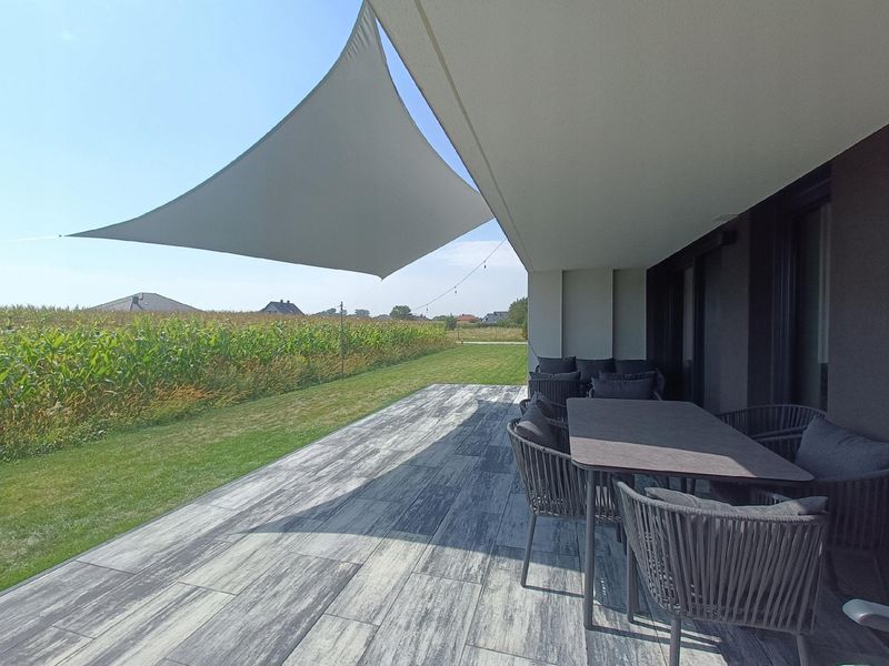 ŻAGIEL PRZECIWSŁONECZNY WODOSZCZELNY PREMIUM DO OGRODU NA TARAS SZARY 2X2 zdjęcie 6