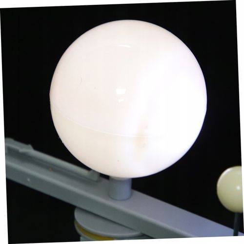 SYMULATOR KSIĘŻYC: MODEL UKŁADU SŁONECZNEGO na Arena.pl