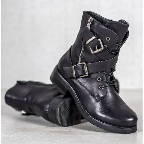 Czarne Workery r.39 na Arena.pl