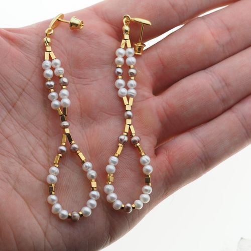 Kolczyki wiszące sztyfty - Perły biały, różowe i srebro złocone na Arena.pl