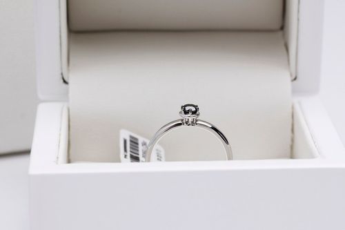 Złoty pierścionek PBD1595B - Diament na Arena.pl