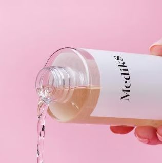 Medik8 Press&Glow Nawilżający Tonik z kwasem PHA złuszczający 200ml na Arena.pl