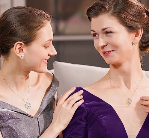 NASZYJNIK SREBRNY 925 + WISIOREK SERDUSZKO, PROJEKTOWANIE MARKI CDE na Arena.pl