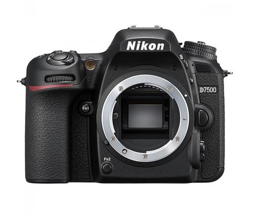 Lustrzanka Nikon D7500 body na Arena.pl