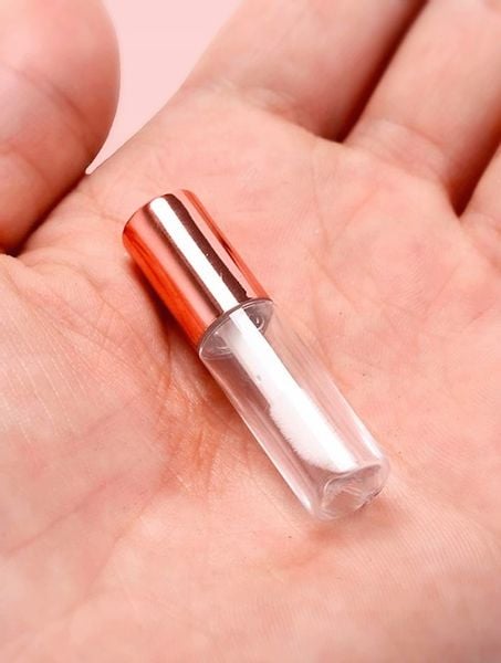 POJEMNIK NA BŁYSZCZYK OLEJEK JEDNORAZOWY BUTELECZKA Z APLIKATOREM 1.2 ml zdjęcie 5