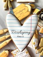 CIASTKO SERCE Z ZESZYTU SZKOLNY PREZENT DLA NAUCZYCIELA OD KLASY