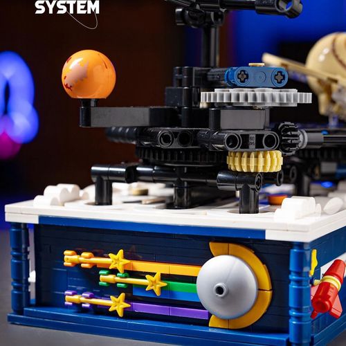 Klocki KONSTRUKCYJNE Ruchomy UKŁAD SŁONECZNY ZIEMIA SŁOŃCE KOSMOS LED na Arena.pl