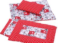 Pościel BOBO z aplikacją dla lalki  czerwone serduszka z kotami