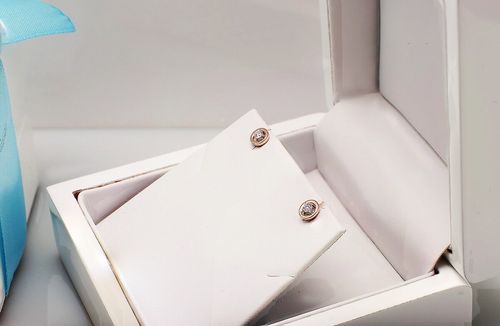 Złote kolczyki KZD5010M - Diament na Arena.pl