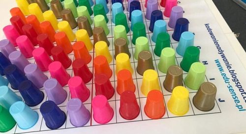 Plastikowe kubeczki do maty do robota Ozobot na Arena.pl