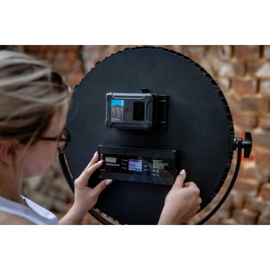 Akumulator Newell BP-150 LCD V-Mount zdjęcie 8