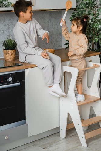 pomocnik kuchenny Moon biały na Arena.pl