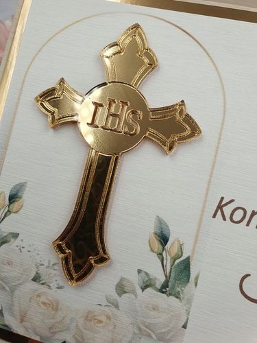 Pamiątka Komunii Świętej-PREZENT, pudełko. Różaniec i serduszko komplet na Arena.pl