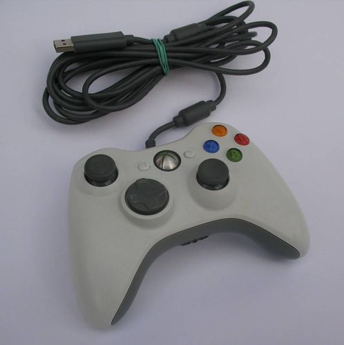 BIAŁY PRZEWODOWY PAD XBOX 360 PC ORYG. MICROSOFT na Arena.pl