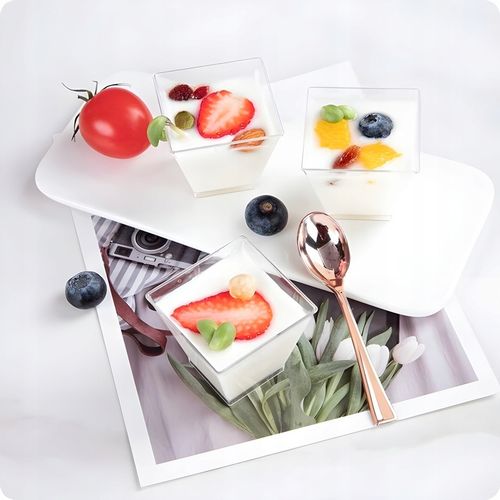 PUCHARKI DO DESERÓW POJEMNIKI NA PRZEKĄSKI PIRAMIDKI KWADRATOWE 120ML na Arena.pl