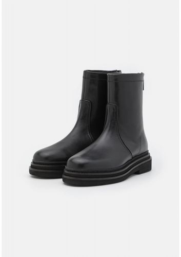 Damskie botki Walk London rozmiar 42 na Arena.pl