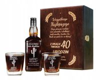 Prezent na urodziny - skrzynka z butelką + 2 szklanki BD27