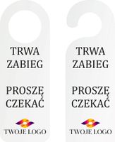 ZAWIESZKA NA DRZWI klamkę hotelowa TRWA ZABIEG z twoim logo NADRUK na plexi