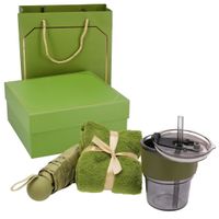 Zestaw prezentowy KUBEK turystyczny SZKLANY parasolka ręcznik UPOMINKOWY