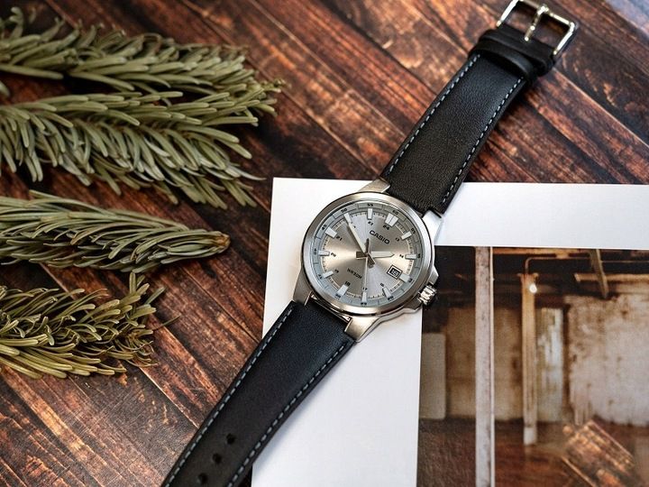 Zegarek męski Casio MTP-E173L-7A zdjęcie 10