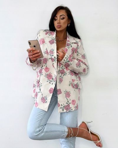 Marynarka oversize z poduszkami w kwiaty La Milla na Arena.pl