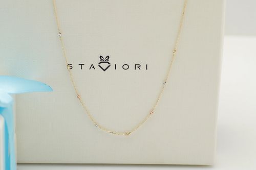 złoty choker - celebrytka z 3-kolorowymi kuleczkami 35 + 3cm na Arena.pl