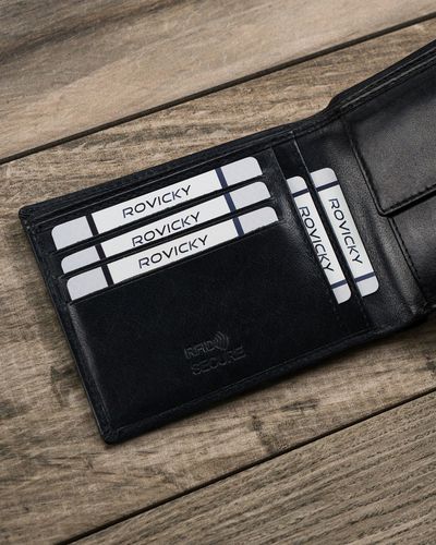 skórzany portfel męski ze zdobionym frontem — buffalo wild na Arena.pl