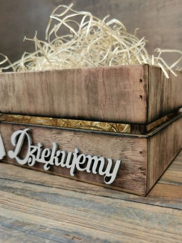 SKRZYNKA DREWNIANA PODZIĘKOWANIE OD PARY MŁODEJ DLA GOŚCI RODZICÓW DZIADKÓW na Arena.pl