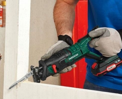 Piła szablasta akumulatorowa Parkside PSSA 20-Li B2 na Arena.pl