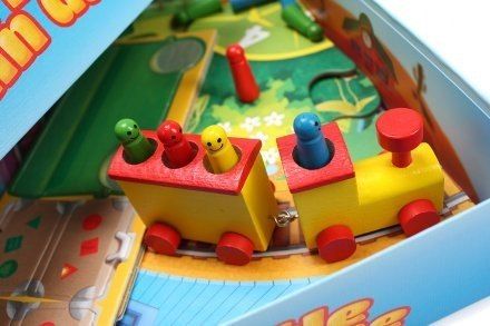 GRA PLANSZOWA MAŁY POCIĄG TACTIC na Arena.pl