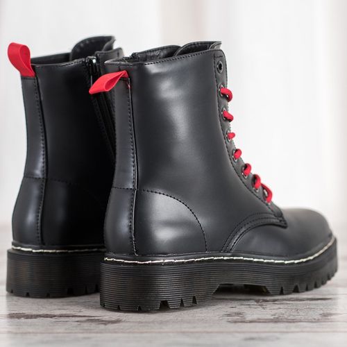 Czarne Glany r.41 na Arena.pl