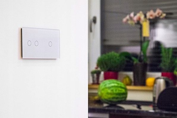 WŁĄCZNIK DOTYK POJEDYN. LIVOLO POLSKA SZKŁO EU zdjęcie 2