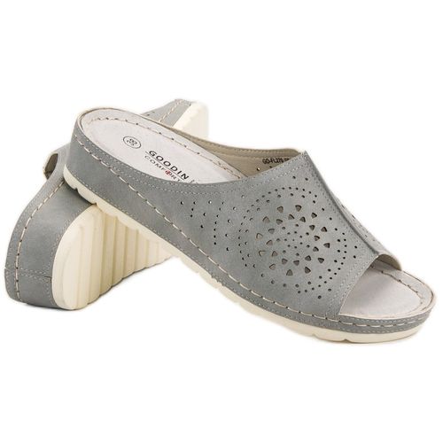 Ażurowe Klapki r.40 na Arena.pl